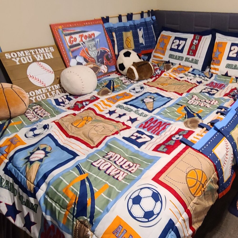 Circo Sports theme bed set